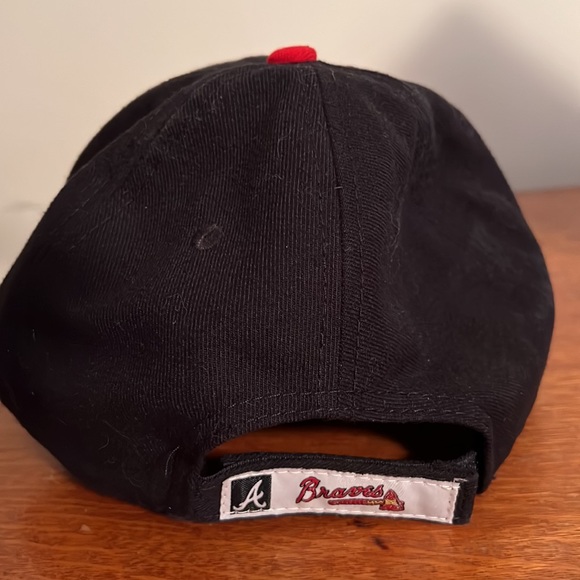 NWOT Era Braves baseball hat, mens - Picture 3 of 3